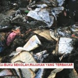 BUKU-BUKU_SEKOLAH_RUJUKAN_YANG_TERBAKAR-350x256